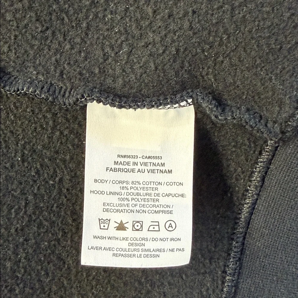 Nike Men's Black Jacket with Gold Logo - Picture 6 of 6